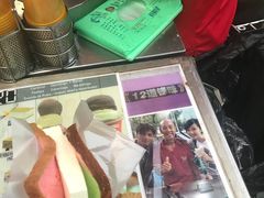 -詹爷爷乌节路街头冰淇淋