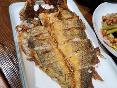 -鸣记脆皮烤鱼·海鲜烤鱼(三八广场店)