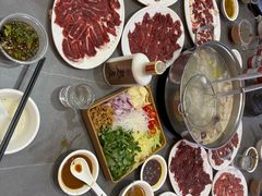 -官塘陈记鱼生·潮汕砂锅粥·牛肉火锅(潮枫路总店)