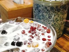-张氏宽窄巷成都名小吃(茂业百货华强北店)