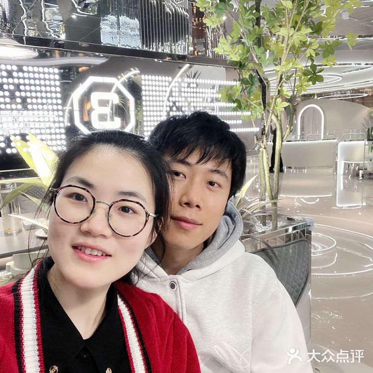 来七宝宝龙广场，打卡3号仓库啦