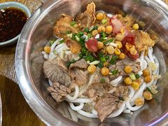 锅烧卤粉-红鼻子卤粉(总店)