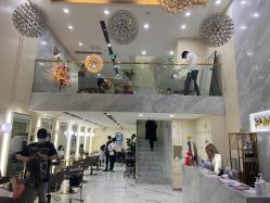 -3AM HAIR SALON染发接发