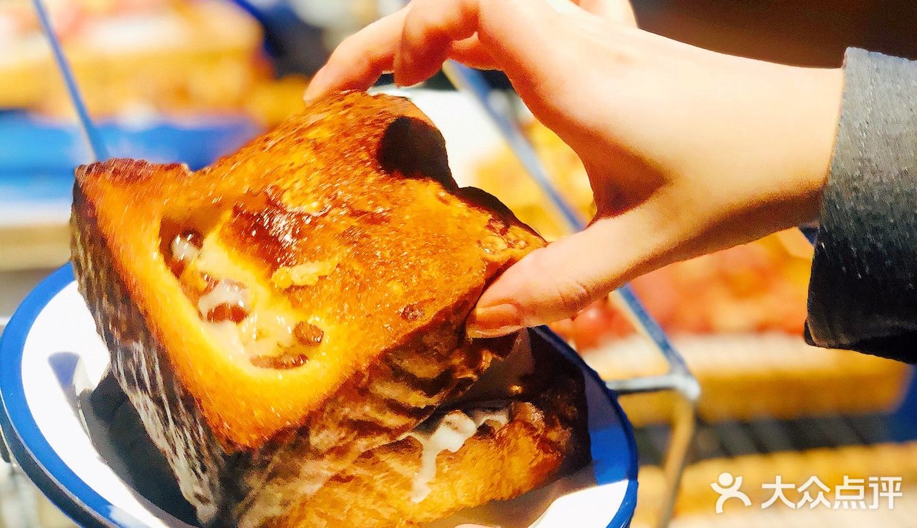 魔都新晋牛肉烧烤，呼伦有肉赞一记[加油]