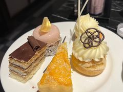 -小天鹅戴斯酒店鲸鲨百汇创作料理