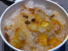 鲜芒果红豆炼乳刨冰-梁子刨冰王(鞍山西道店)