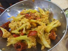 -维吾尔餐厅(宜山路店)