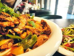 大盘鸡-壹号院音乐餐厅•烤全羊•新疆菜(浐灞店)
