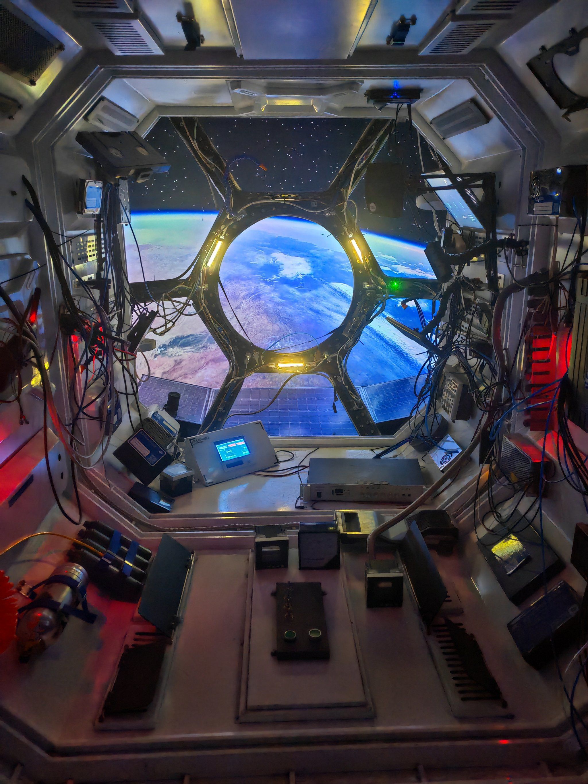 来空间站看宇宙浩瀚吧