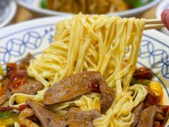 -李与白包子铺(桐梓林店)