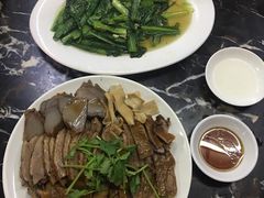 -乌文新澄海卤鹅店
