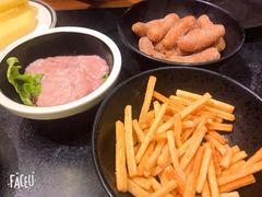 -沸炉重庆老火锅(军事博物馆店)