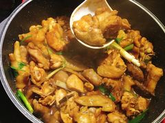 -大龙凤鸡煲(万菱汇店)