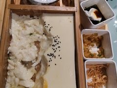 -皖小斌·小葱伴豆腐(丰收路店)