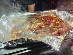 -愿者上钩·纸包鱼(翻身店)