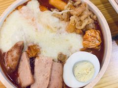 芝士拉面炒年糕-喜来稀肉(北外滩白玉兰广场店)