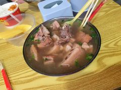 -燕子煨汤(山海关路店)