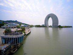 -湖州太湖旅游度假区-月亮广场