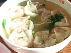 虾仁大馄饨-南城香·饭香串香馄饨香(青年路店)