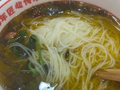 -叶伟胡辣壳面(两路口店)