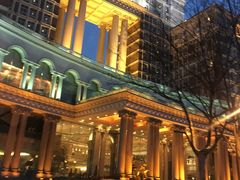 -云顶旋转自助景观餐厅
