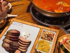 -亮欢寨(凯里总店)