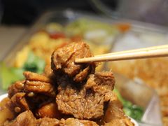 -同济大学本部学苑饮食广场