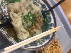 -八一路好吃街(雨田商务大厦店)