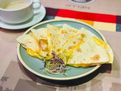火腿凯撒迪亚芝士饼-遇见西木美式餐厅(体育路店)