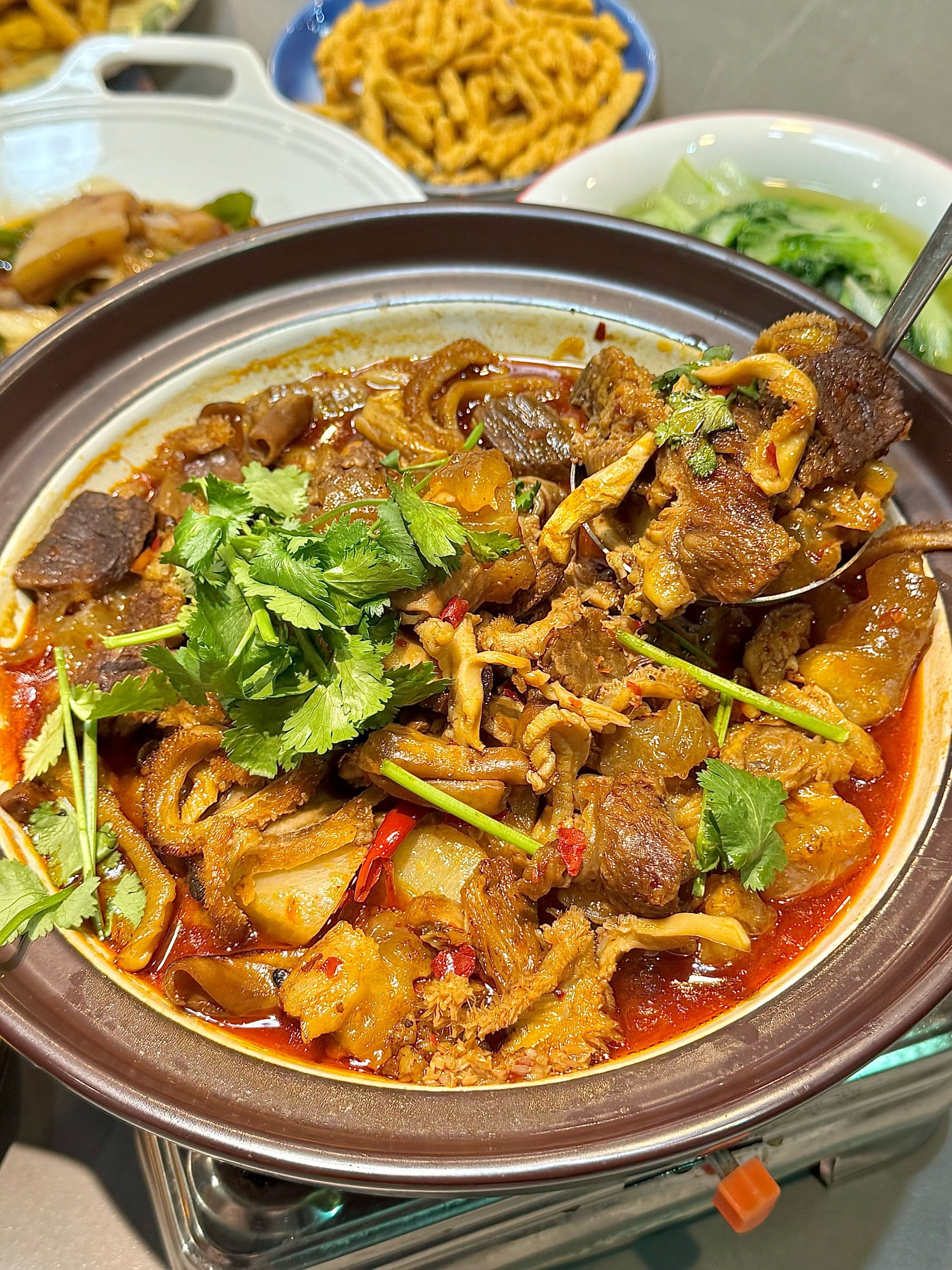 武汉人都爱吃的公安牛杂!贼到位