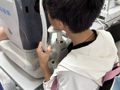 -上海大学附属上海和平眼科医院