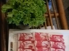 -老牌坊云南鱼豆花火锅(哈西万达店)