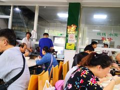 -绿杨馄饨临顿路店