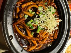 -吴越荣记苏州菜·松鼠桂鱼 100% 活鱼现做(月光码头店)