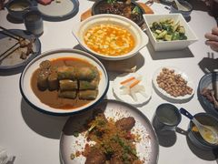 -八府香鸭·啫啫煲(华山路店)