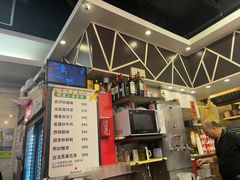 -喜喜烧腊茶餐厅(骆克道店)