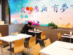 大堂-华莱士·全鸡汉堡(四望亭店)