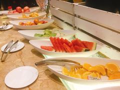 -大中华希尔顿酒店-念自助餐·嗨啤·小龙虾