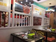 -亲回家吃饭餐厅(黄陂店)