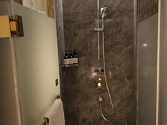 -雅好花园酒店(横岗地铁站店)