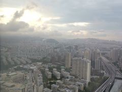 -大连星海皇冠假日酒店