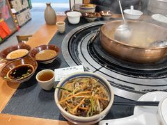 -阿山卓·野生菌火锅·纳西火塘烤肉