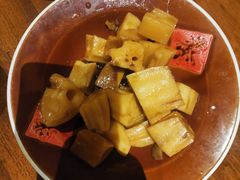 -泉畔人家·老济南经典鲁菜(大明湖店)