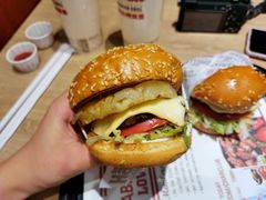 照烧凤梨牛肉特堡-The Habit Burger Grill 哈比特汉堡(爱琴海店)