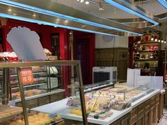面包甜点陈列柜-TOUCH泰奇(宝杨宝龙广场店)