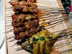 -绿地三只羊羊肉串(万科店)