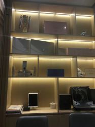 -香港倾城国际·美容美体中心