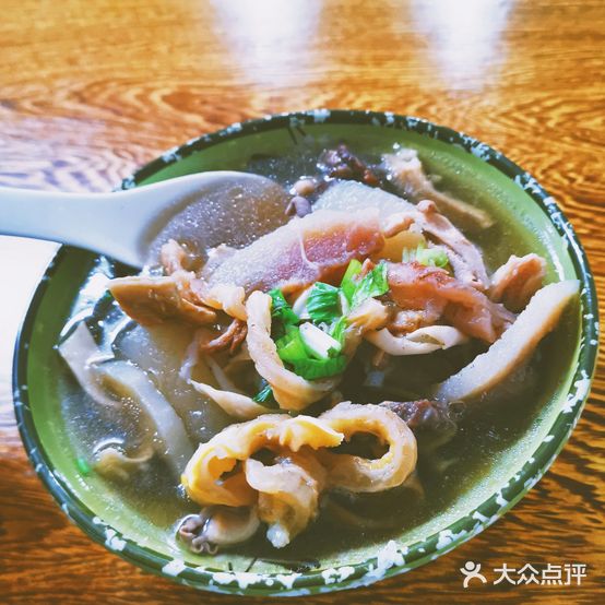 老街阿盛牛杂汤