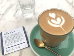 -UNI UNI(环亚凯瑟琳店)