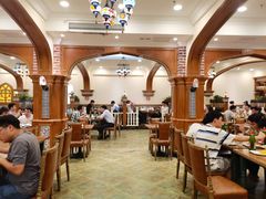 大堂-清真·玛丽亚新疆菜主题餐厅(浙江中路店)